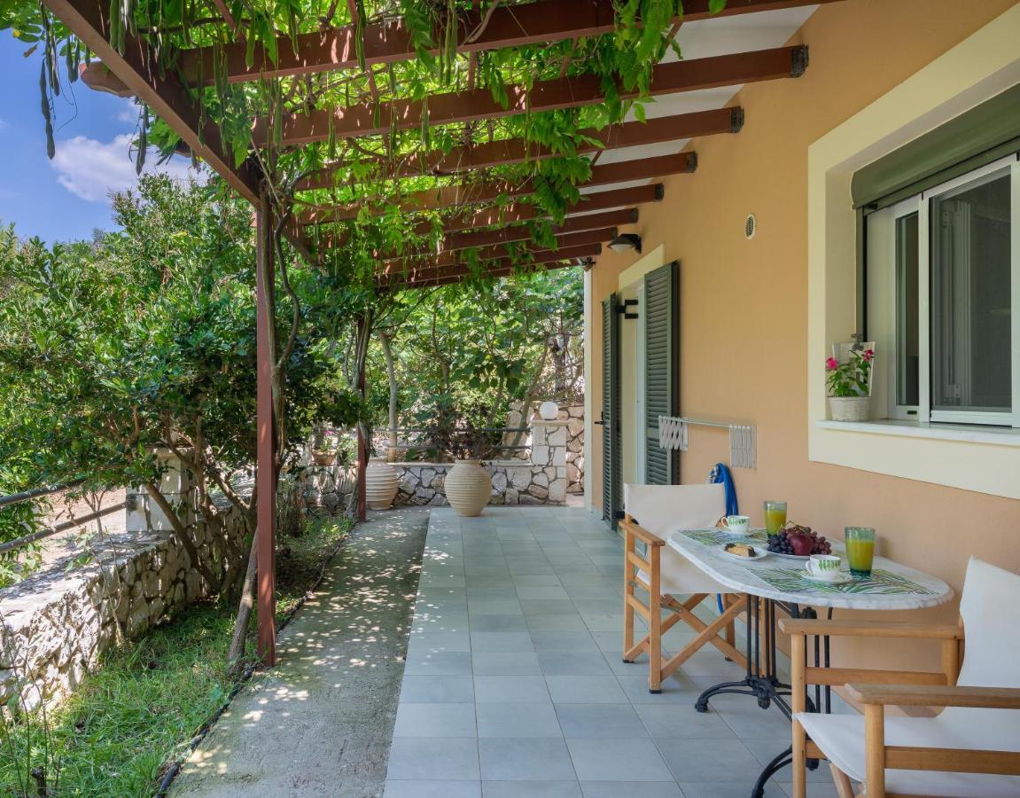 Rania-Apartments 2 Argostoli  Esterno foto